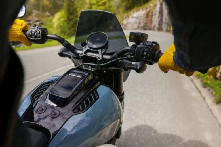 Prueba de la LiveWire S2 Alpinista: Una motocicleta eléctrica ágil y de alto rendimiento