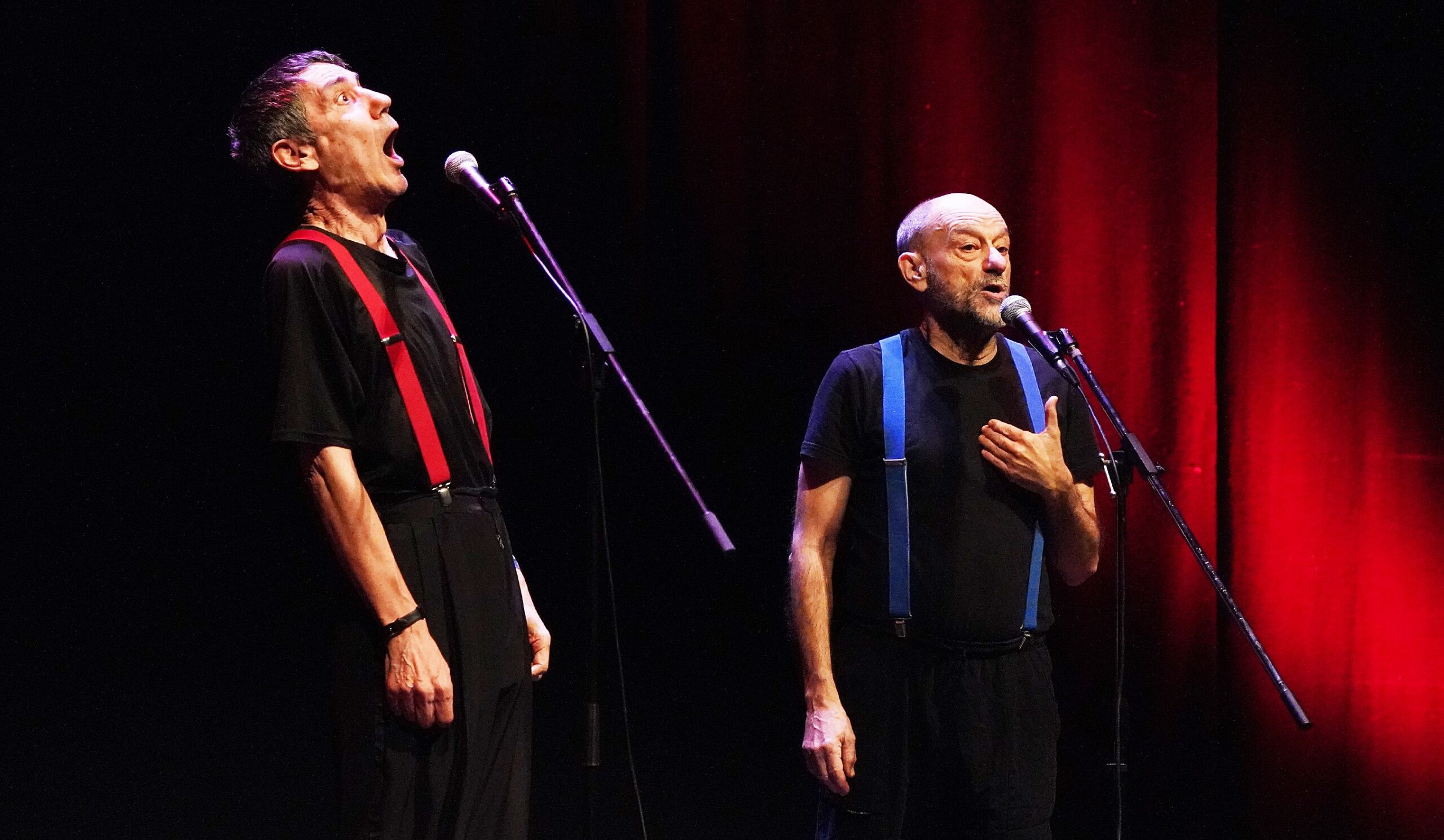 economan hace su gran entrada en el mundo del teatro con un espectáculo de stand up que combina humor y finanzas