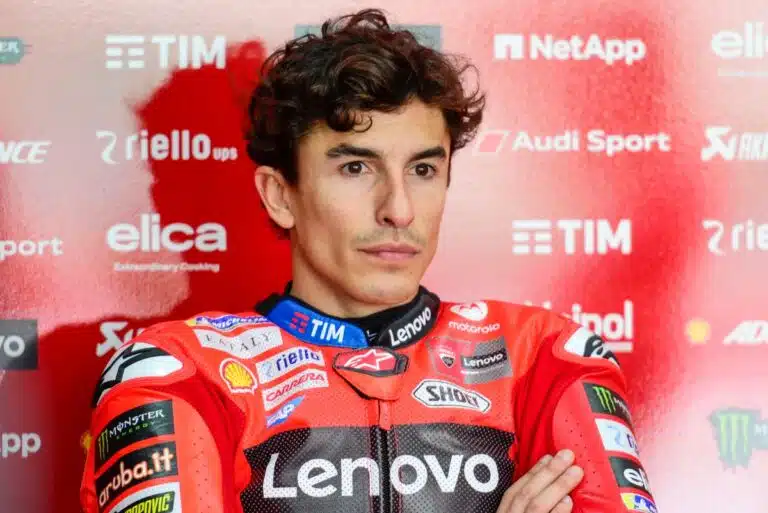 descubre cómo márquez se posiciona como líder en el gran premio de sepang, destacando su talento y estrategia en la pista. una carrera que promete emociones y adrenalina para los fanáticos del motociclismo.