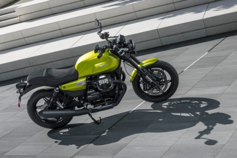 moto guzzi v7 sport 2025 el regreso de una leyenda