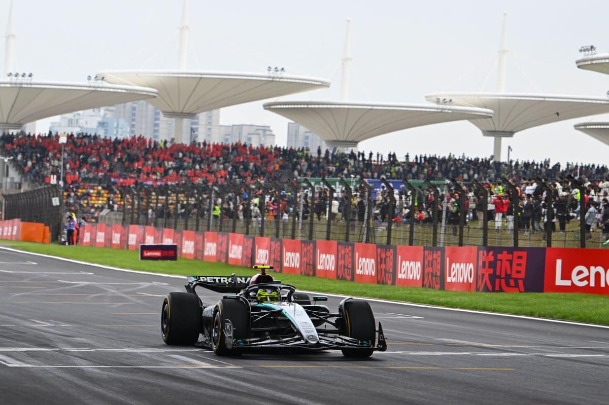 hamilton analiza cambios de ferrari en china