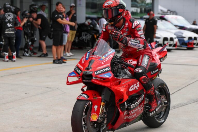 gran premio de motogp en tailandia marc marquez tiene un inicio espectacular con ducati